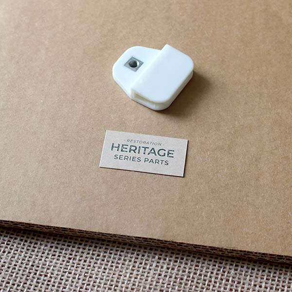 Heritage Series Parts Land Rover Defender Window Glass Clip | Heritage ...