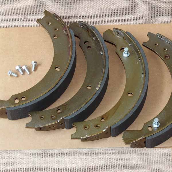 Land Rover Series 2/2A/3 & Defender 90 Rear Brake Shoes Set – STC2796, 4-Pack